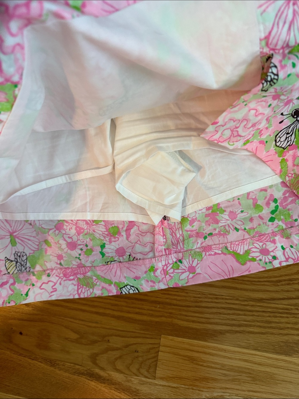 Lilly Pulitzer Pink Floral Bee daye Lace-Trim Mini Skort - Picture 5 of 9